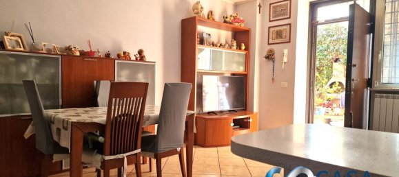 3 rooms Apartment in Rome, Italy No. 47725 7