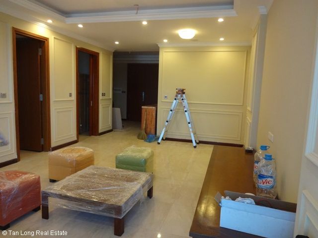 Apartamento de 3 dormitorios en Tay Ho, Vietnam No. 6267