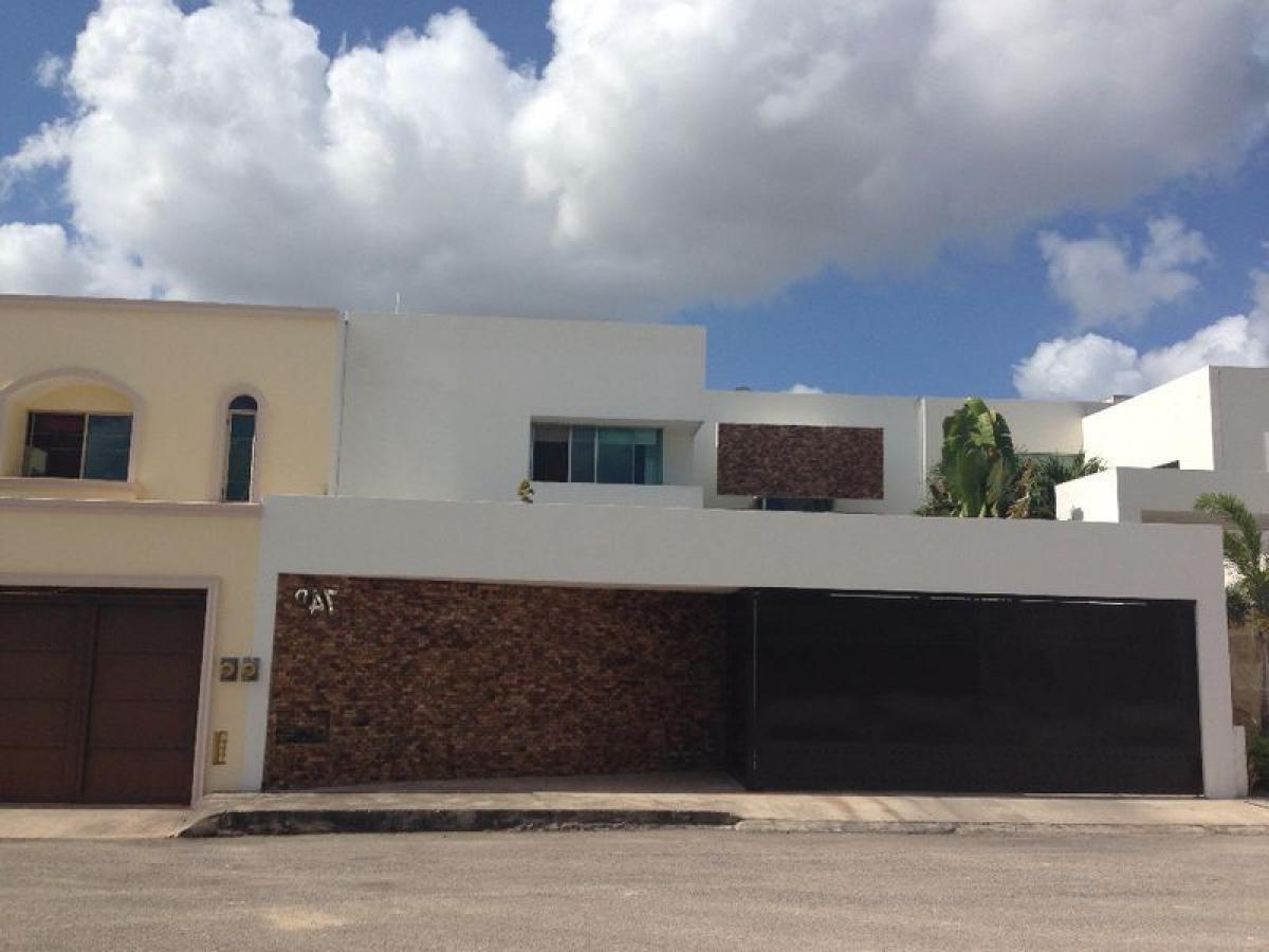 4 bedrooms House in Yucatan, Mexico No. 165193