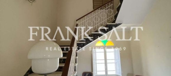 Таунхаус с 3 спальнями в Айнсилем, Мальта № 3033 3