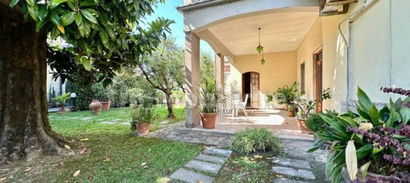 Casa de 4 dormitorios en Lucca, Italy No. 332548 55