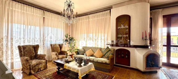 Casa de 4 dormitorios en Lucca, Italy No. 332548 7