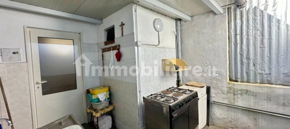 Casa de 4 dormitorios en Lucca, Italy No. 332548 42