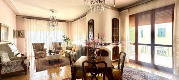 Casa de 4 dormitorios en Lucca, Italy No. 332548 5