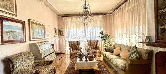 Casa de 4 dormitorios en Lucca, Italy No. 332548 29