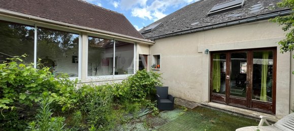 4 bedrooms House in Donnery, France No. 238713 4