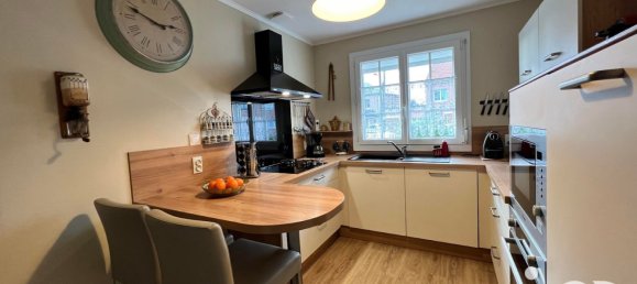 Casa de 3 dormitorios en Brebieres, France No. 43007 12