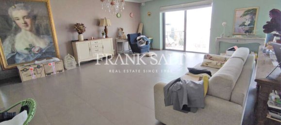 3 غرف نوم شقة في Balzan, Malta رقم 8348 2