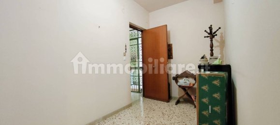2 bedrooms Apartment in Palermo, Italy No. 44957 3