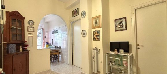 1 bedroom Apartment in Rome, Italy No. 273659 11