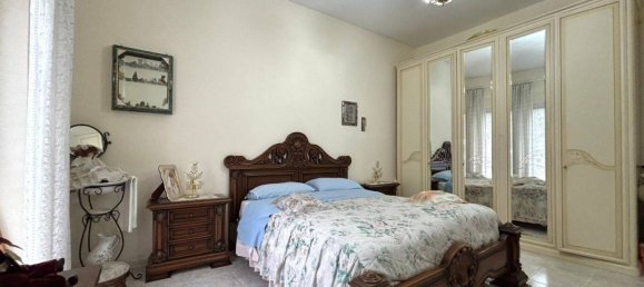 1 bedroom Apartment in Rome, Italy No. 273659 3