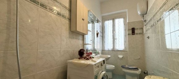 1 bedroom Apartment in Rome, Italy No. 273659 16
