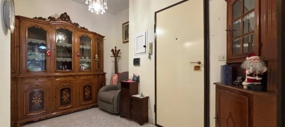 1 bedroom Apartment in Rome, Italy No. 273659 9