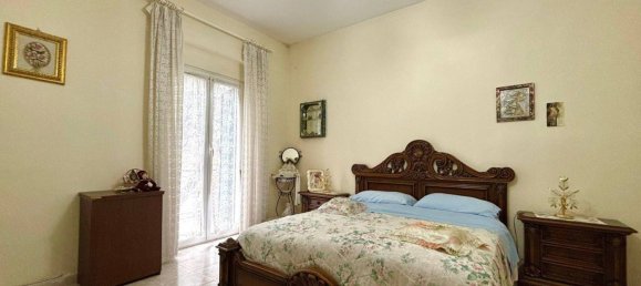 1 bedroom Apartment in Rome, Italy No. 273659 2