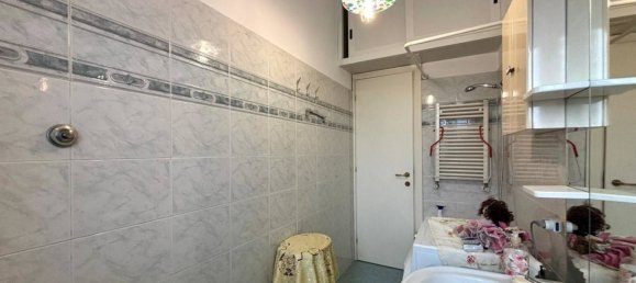 1 bedroom Apartment in Rome, Italy No. 273659 14