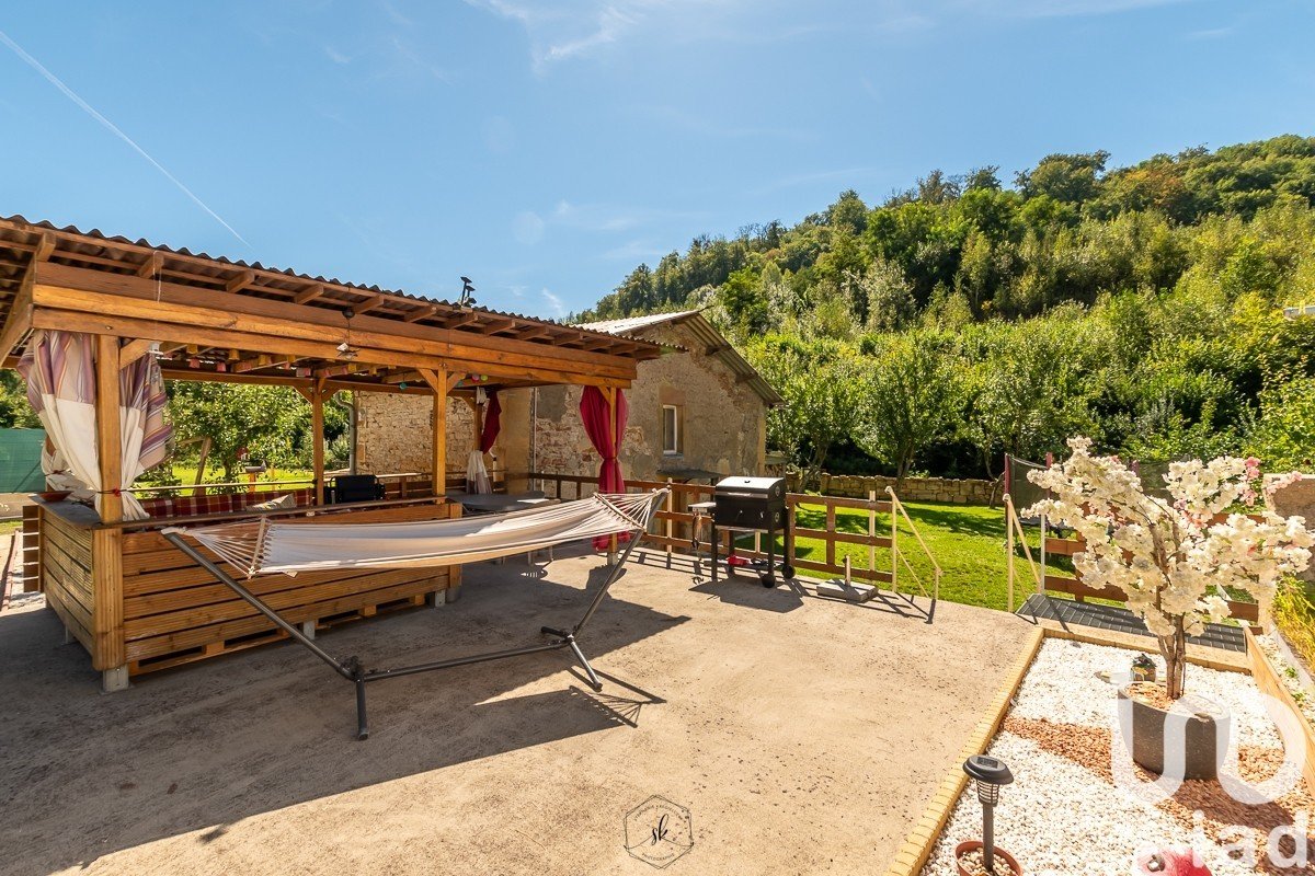 Adosado de 4 dormitorios en Moyeuvre-Grande, France No. 217978