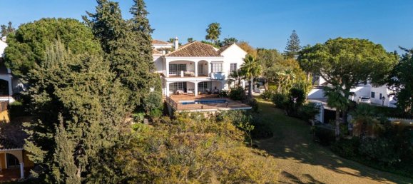 Villa de 5 dormitorios en Marbella, Spain No. 147859 22