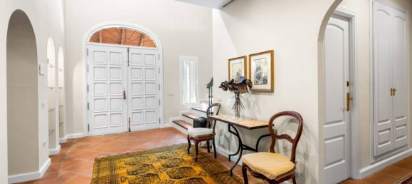 Villa de 5 dormitorios en Marbella, Spain No. 147859 8