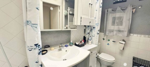 2 bedrooms House in Frejus, France No. 322372 21