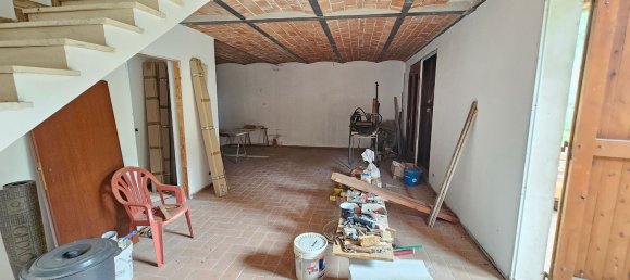 7 rooms Villa in Grosseto, Italy No. 103356 4