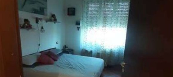 Apartamento de 2 habitaciónes en Settimo Milanese, Italy No. 4497 8