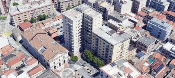 Квартира с 3 спальнями в Фоджа, Италия № 326024 2