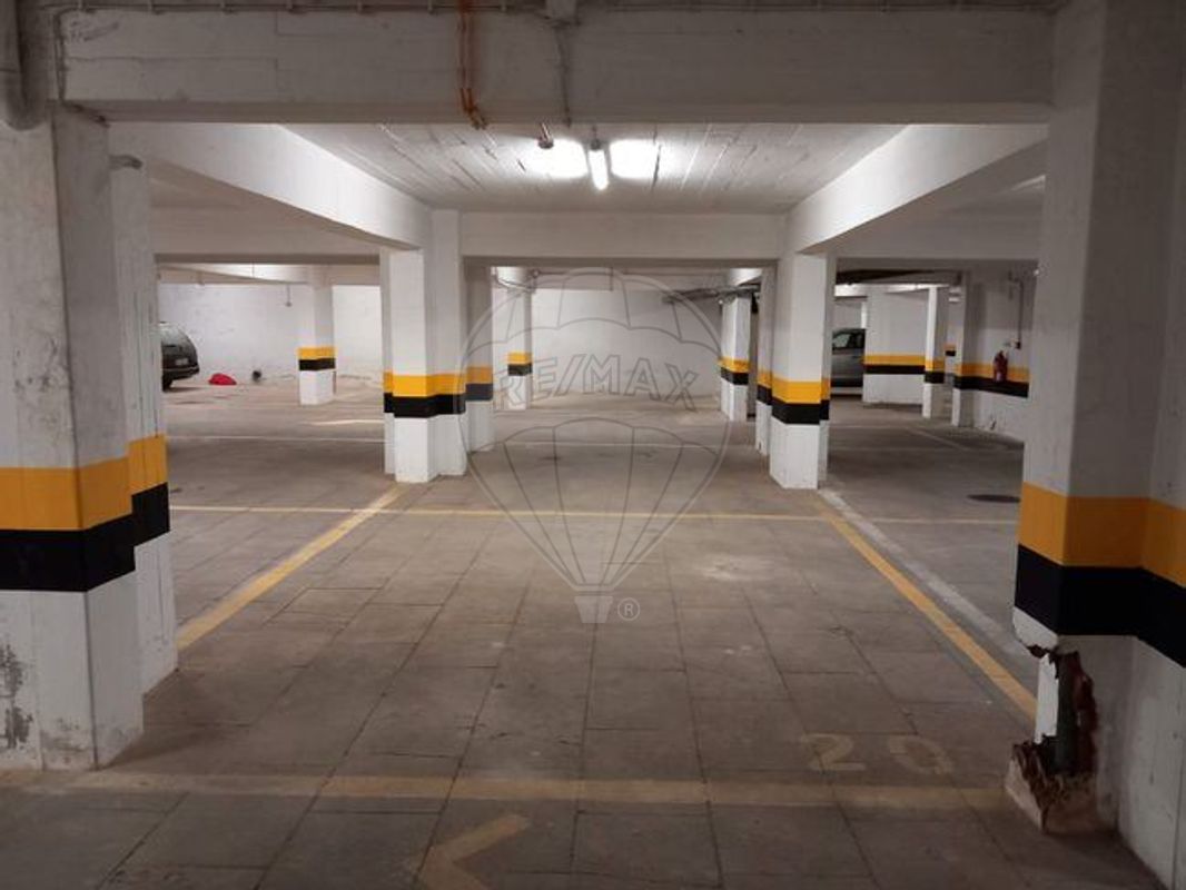 15m² Garage in Portimao, Portugal No. 41805