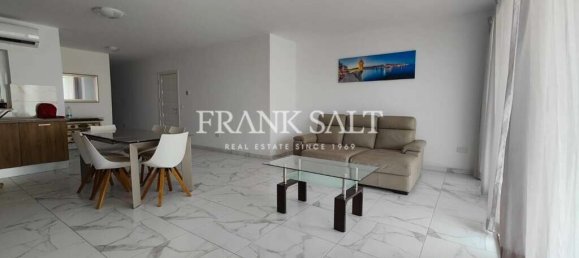 3 bedrooms Apartment in Saint Paul's Bay, Malta No. 10923 2