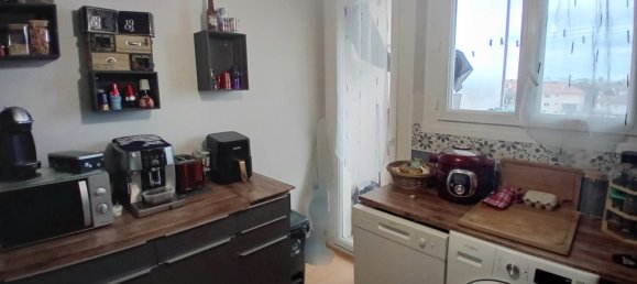 Apartamento de 2 dormitorios en Roanne, France No. 208060 13
