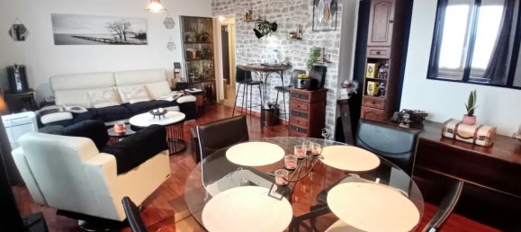 Apartamento de 2 dormitorios en Roanne, France No. 208060 4