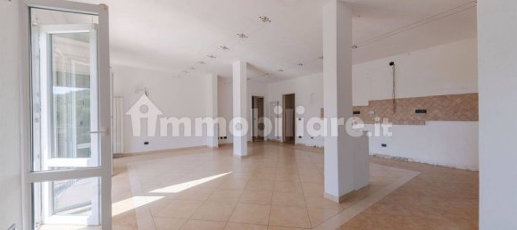 4 bedrooms Villa in Leivi, Italy No. 266676 10