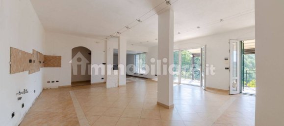 4 bedrooms Villa in Leivi, Italy No. 266676 12