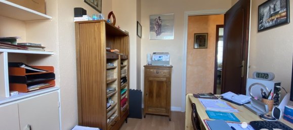 4 bedrooms House in Commentry, France No. 203826 11