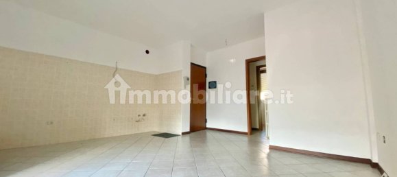 1 bedroom Apartment in Cento, Italy No. 355119 16