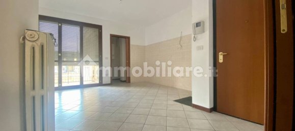 1 bedroom Apartment in Cento, Italy No. 355119 8