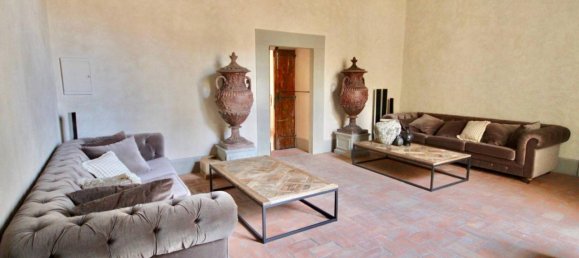 5-Zimmer Wohnung in Pistoia, Italy, Nr. 75274 3