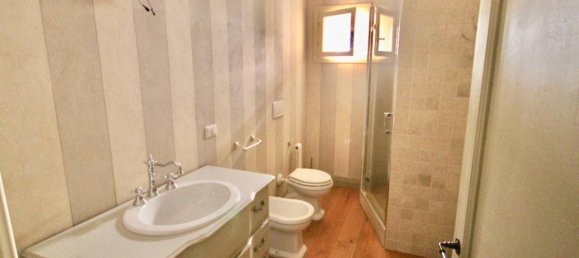 5-Zimmer Wohnung in Pistoia, Italy, Nr. 75274 18