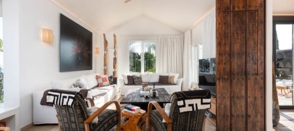 5 bedrooms Villa in Ojen, Spain No. 57109 4