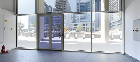 Magasin à Business Bay, UAE 120.3m² No. 55528 2