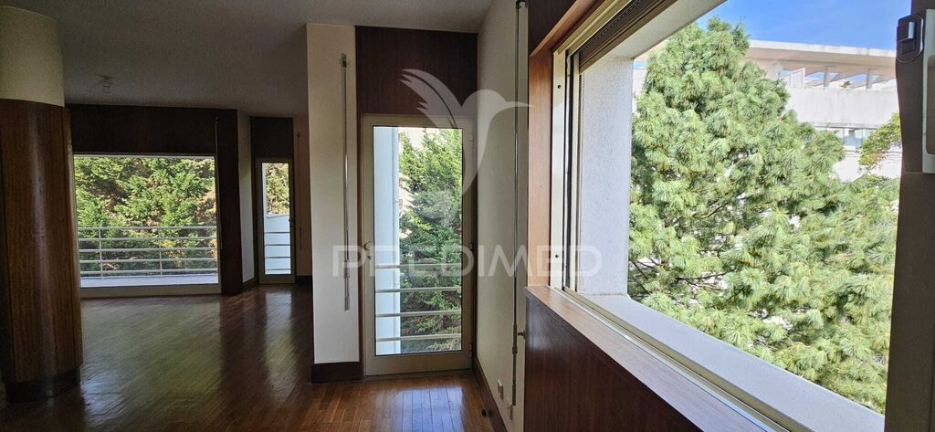 3 chambres Appartement à Sao Mamede de Infesta, Portugal No. 247789