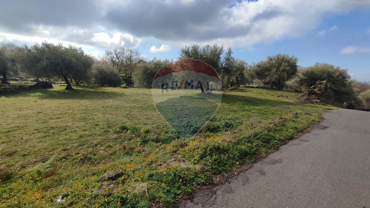 1-Zimmer Grundstück in Ragalna, Italy, Nr. 9169