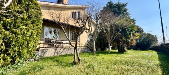 Вилла с 4 комнатами в Удине, Италия № 54397 41