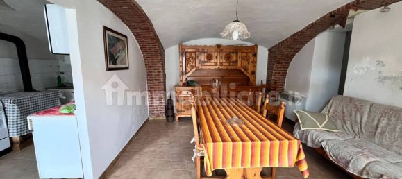 Дом с 4 спальнями в Манта, Италия № 289852 8