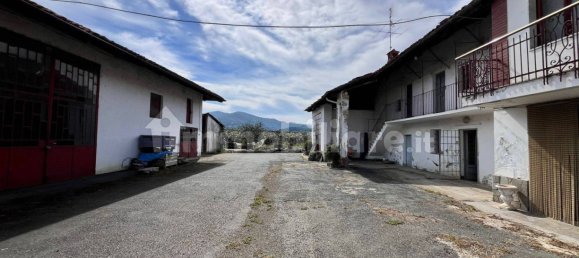 Дом с 4 спальнями в Манта, Италия № 289852 6