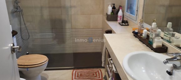 5 bedrooms Villa in Alicante, Spain No. 8758 8