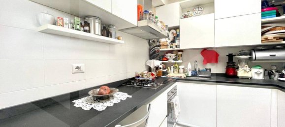 4 rooms Penthouse in Bologna, Italy No. 22810 7