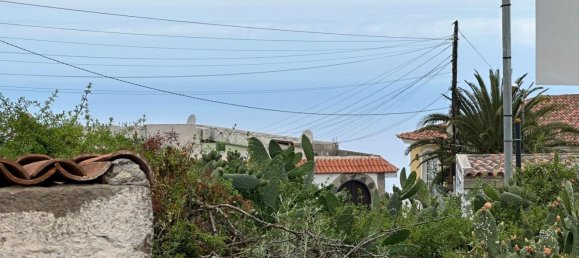 351m² Land in Adeje, Spain No. 31052 3