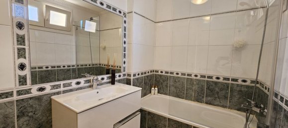 Villa de 3 dormitorios en Cabo Roig, Spain No. 183509 19