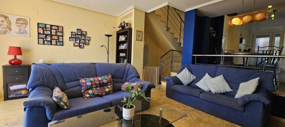 Villa de 3 dormitorios en Cabo Roig, Spain No. 183509 5