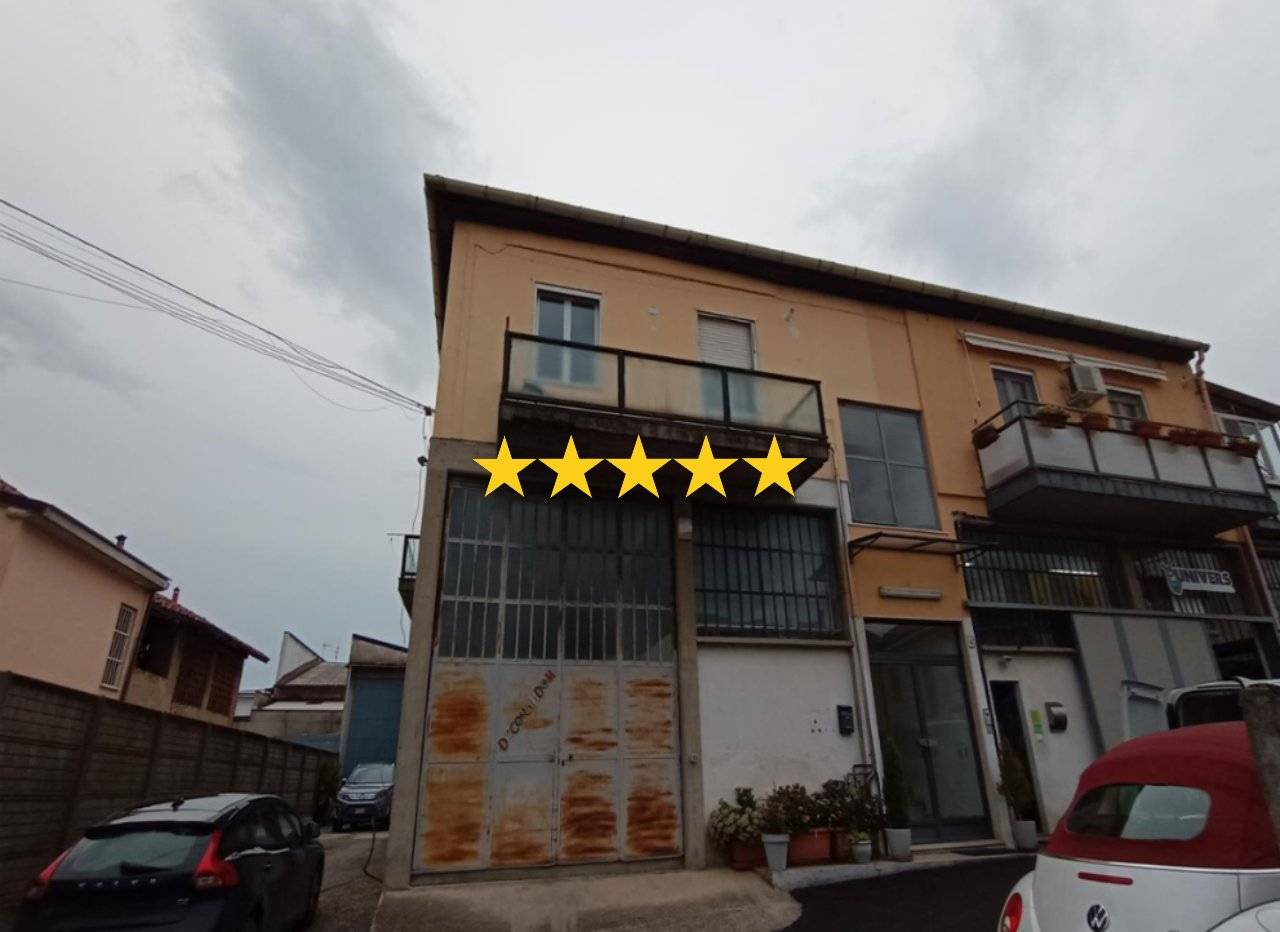 2 bedrooms Apartment in Pavia, Italy No. 187917